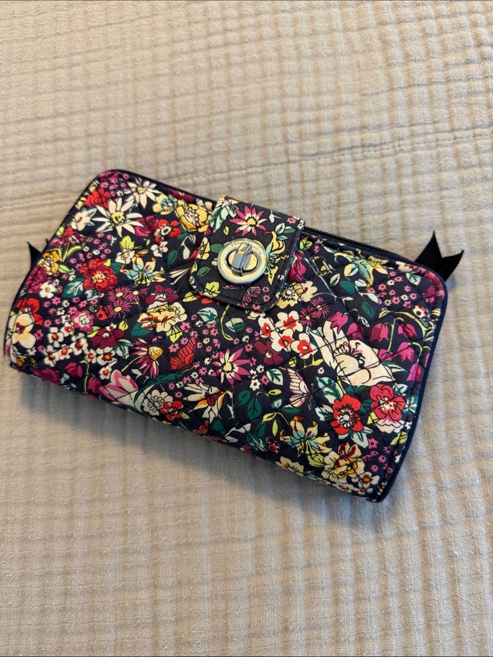 Vera Bradley Black Multi Floral Turn-Lock Zip Wallet